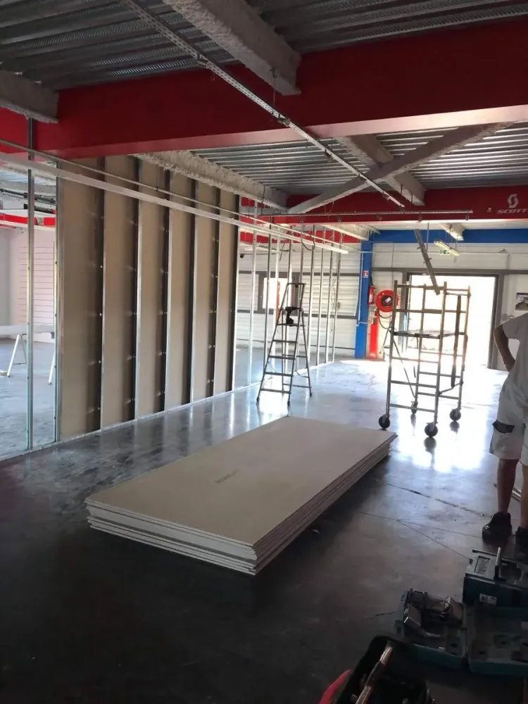 Cloison plaque de plâtrewebp