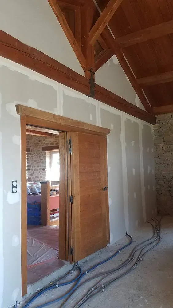 Cloison plaque de plâtre portewebp