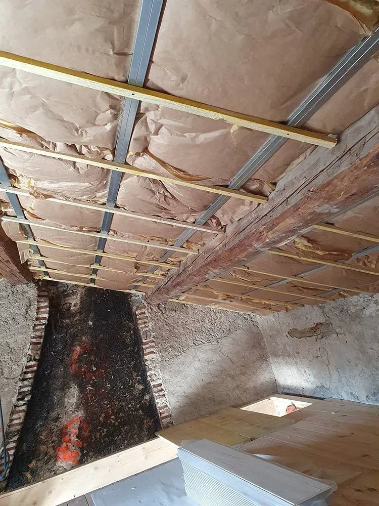 Cloison plaque de plâtre gros travayxwebp