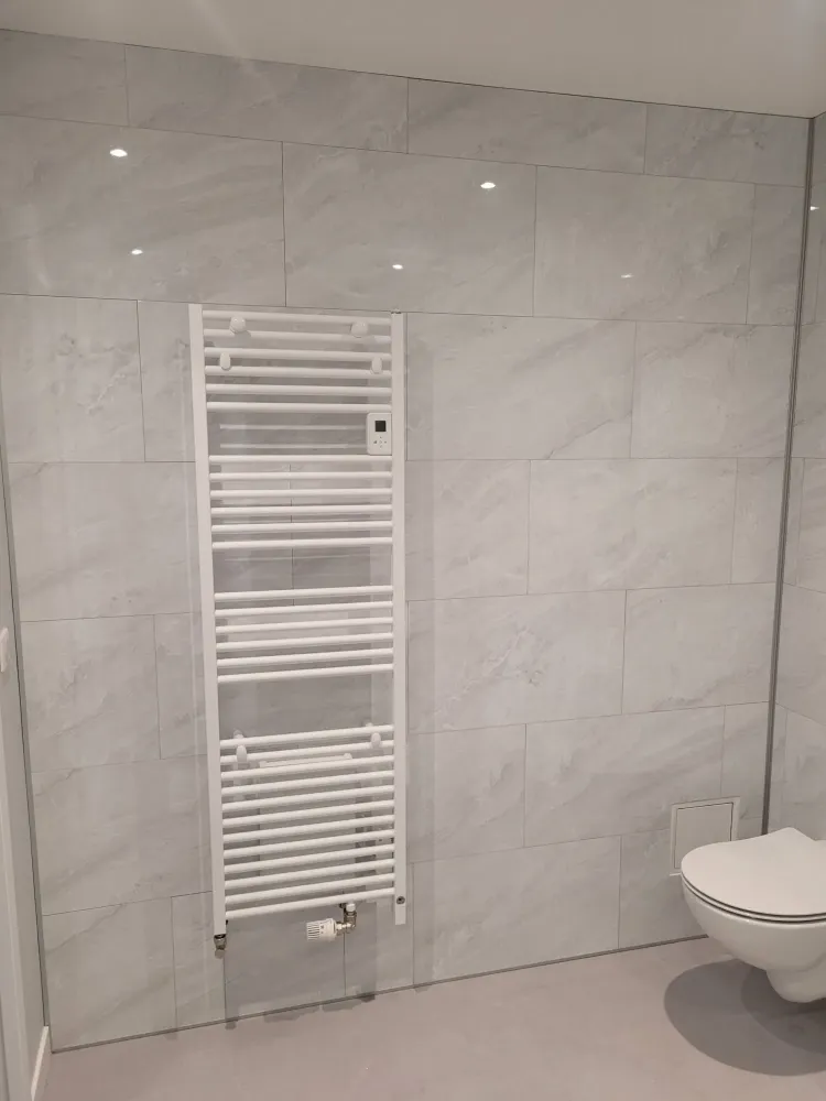 Salle de bain radiateur